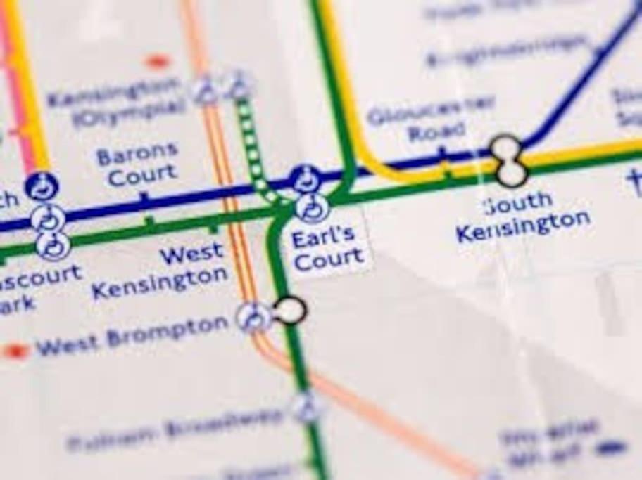West Kensington 2bed Flat Апартаменты *